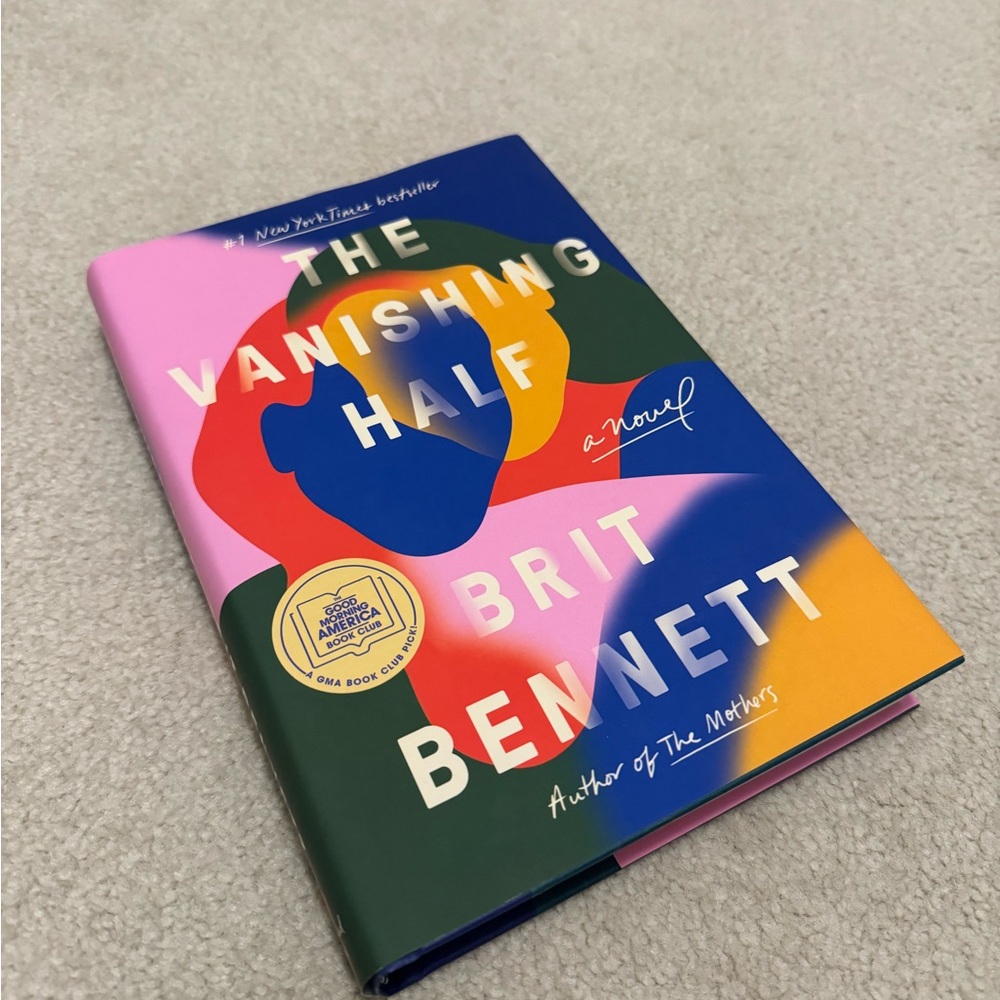 Brit Bennett - The Vanishing Half